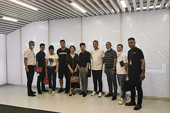 LCFROYAL皇家88牵手深圳大学科研项目建立合作关系