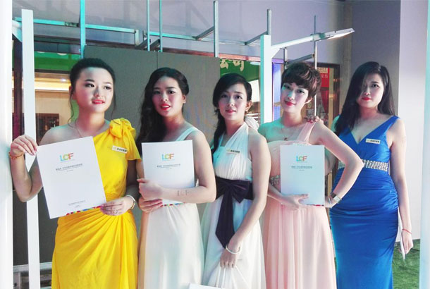 来自ROYAL皇家88的5位超级美女模特