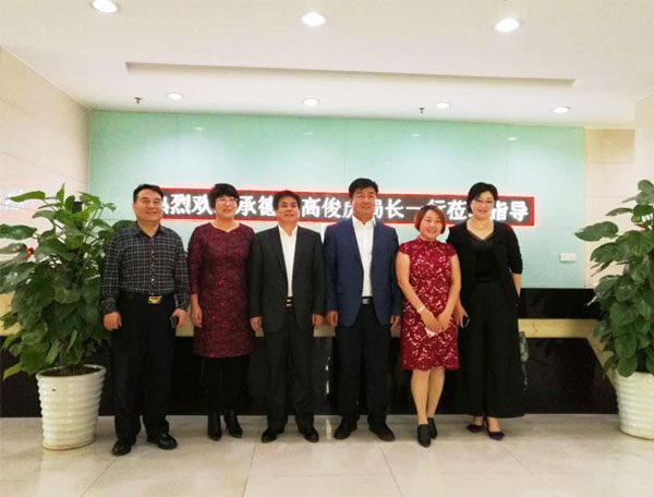 深圳LED显示屏品牌厂家ROYAL皇家88