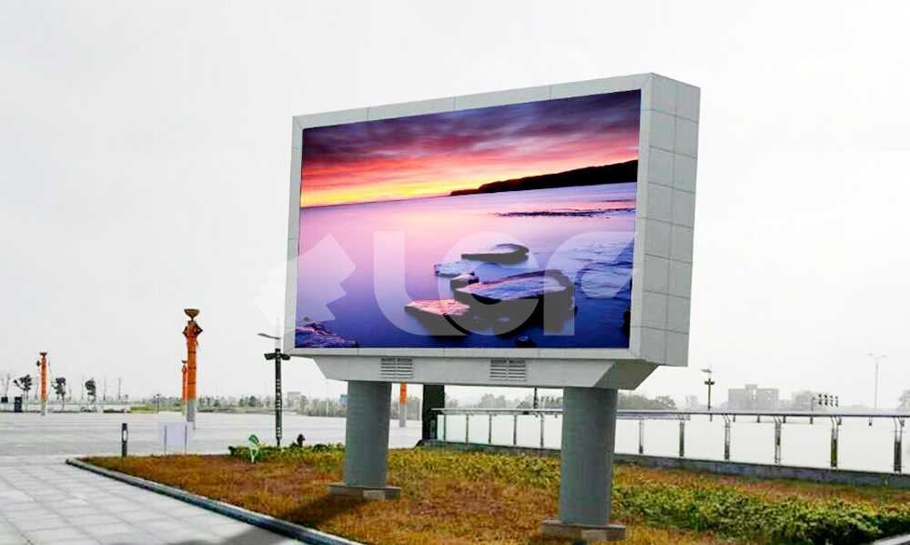 江西鹰潭高铁北站P10户外全彩led显示屏项目.jpg 江西鹰潭高铁北站P10户外全彩led显示屏项目.jpg