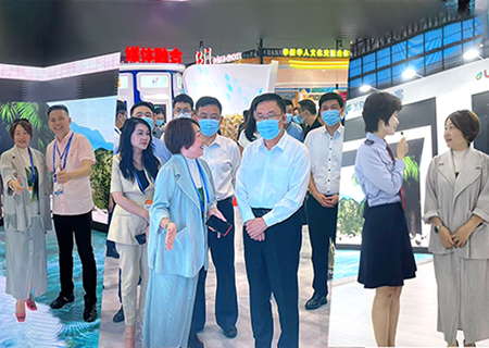 ROYAL皇家88LED显示屏震撼亮相第十九届文博会！