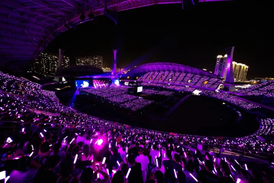 LED透明屏 LED透明屏