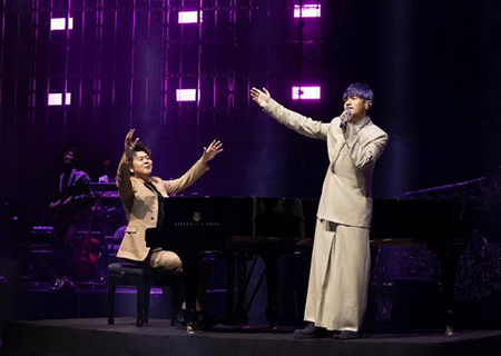 周杰伦太原演唱会,ROYAL皇家88龙腾LED透明屏闪耀全场（第四场）