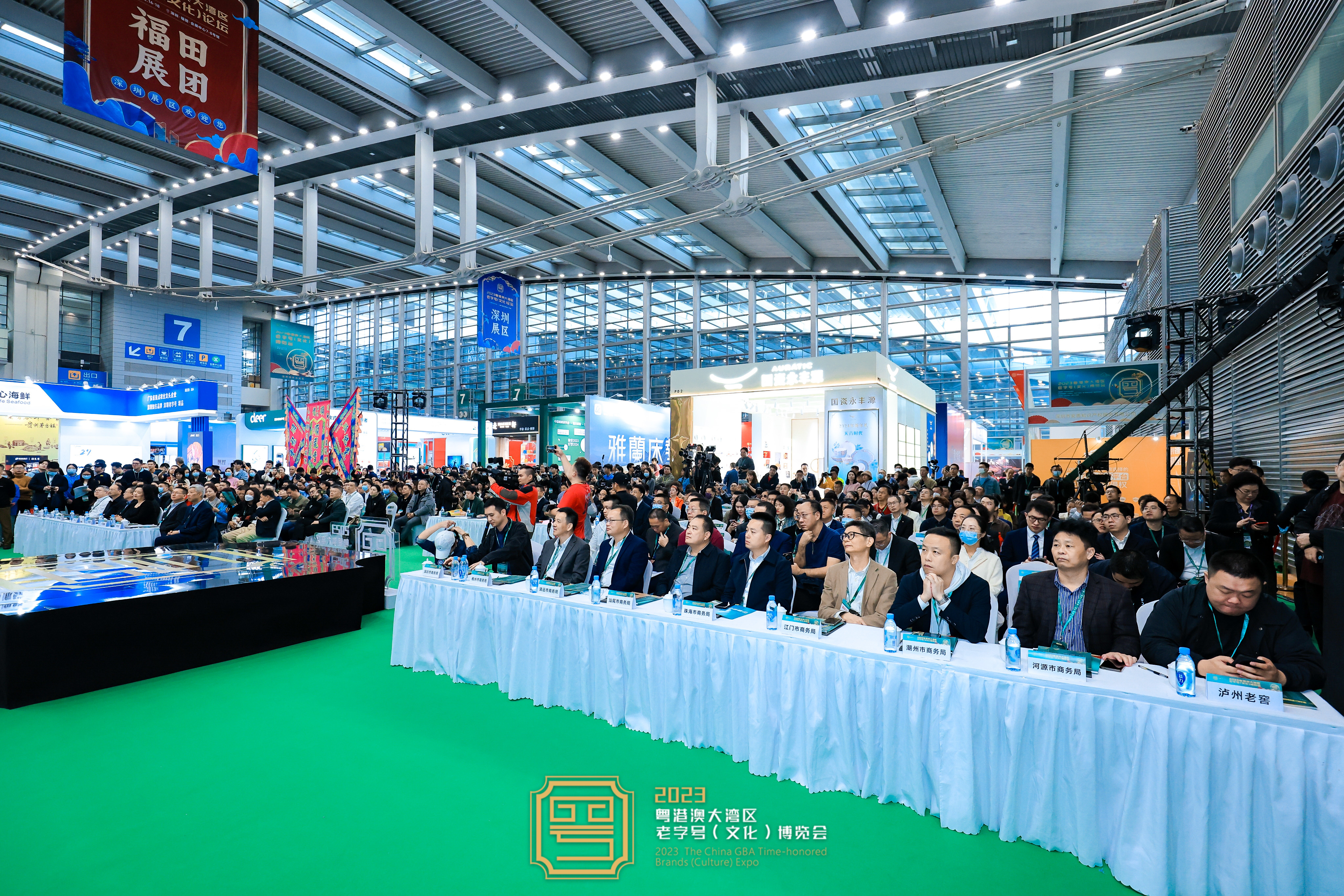 LED显示屏厂家 LED显示屏厂家