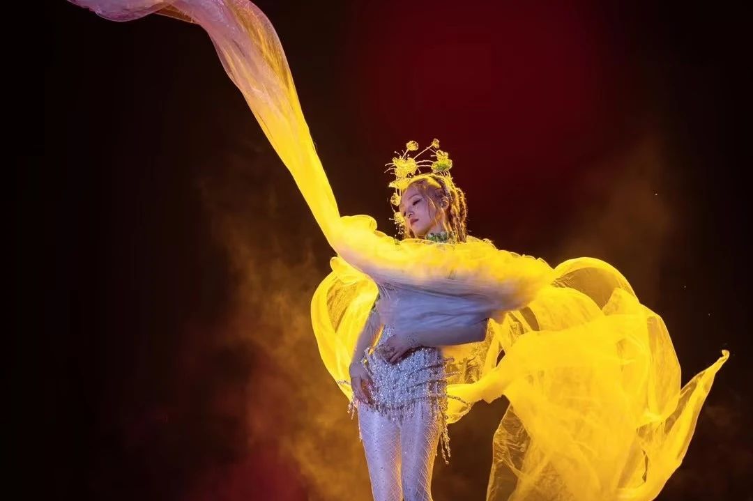 led锥形屏 led锥形屏